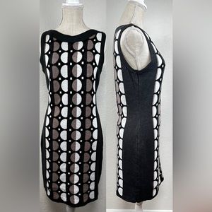 Gray Dress with CircleS detail on the front and back SIZE SMALL